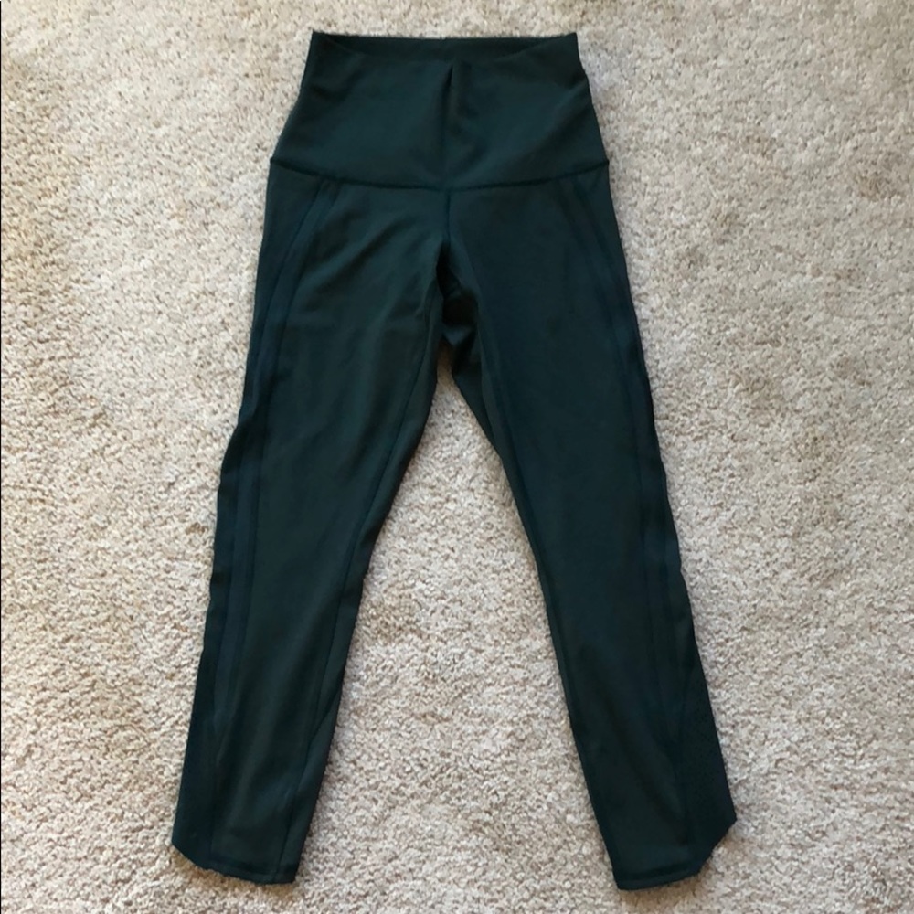 Lululemon Wunderunder Special Edition